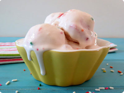 Strawberry Banana Yogurt