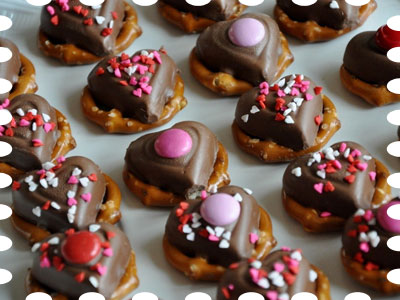 Valentine Heart Pretzel Treats