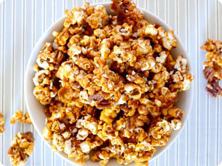 make caramel popcorn 6